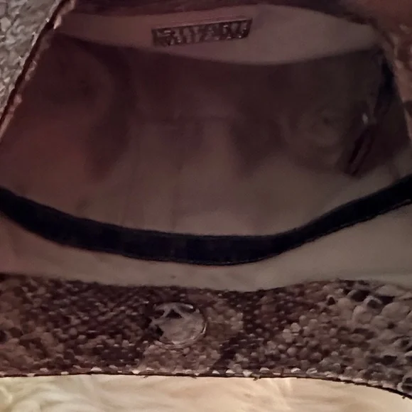 Stuart Weitzman Tan Snake Print Hobo Bag - Picture 6 of 9